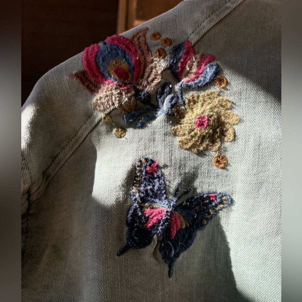 Billy T Green Jean Denim Floral Embroidered Butterfly Jacket Size XL - Picture 6 of 12